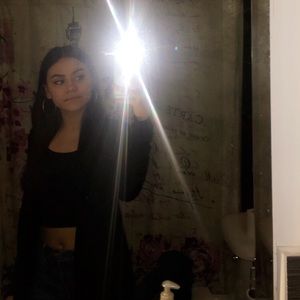 Meet your Posher, Alejandra